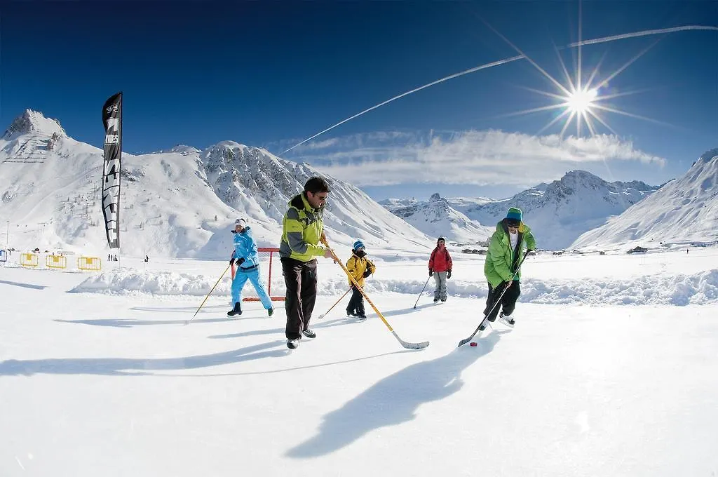 Hotel Club Mmv Les Brevieres **** Tignes